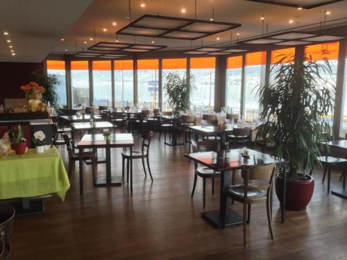 ห้องอาหาร, Hotel Engel am Bahnhof in ฮอร์เก็น