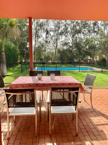 Maspalomas Golf Villa Private Heated Pool-no stairs 4