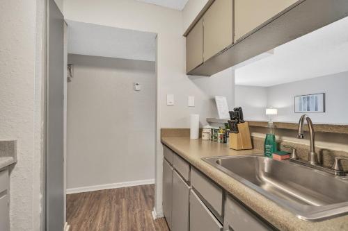Spacious 1BR Suite and Outdoor Pool - image 14