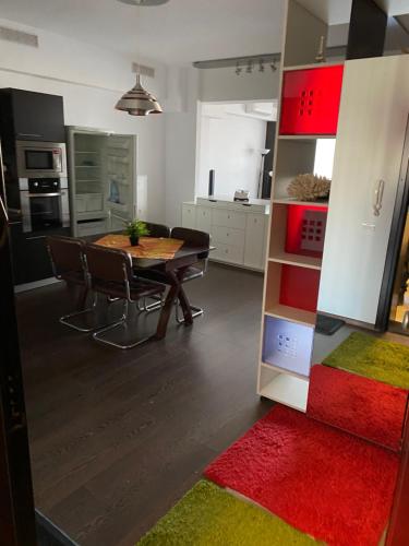 GIS North House - Apartment - Bucharest