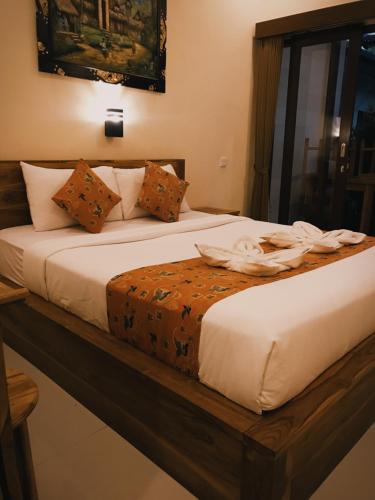 Kubu Loris Residence