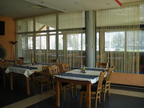 레스토랑, Brani Family Hotel in 루세