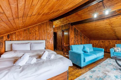 Peaceful Villa on the Shore of Sapanca Lake