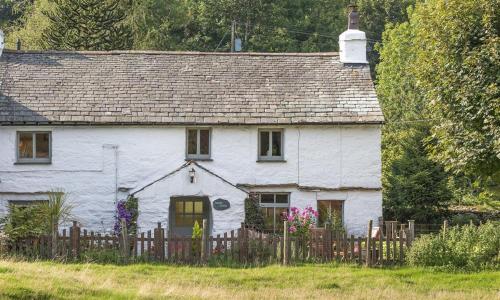 Smithy Cottage At Lindeth, , Cumbria