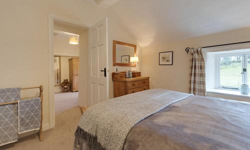 Smithy Cottage At Lindeth - image 5