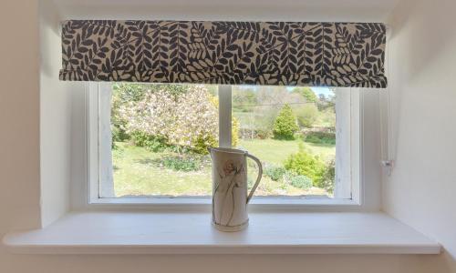 Smithy Cottage At Lindeth - image 4
