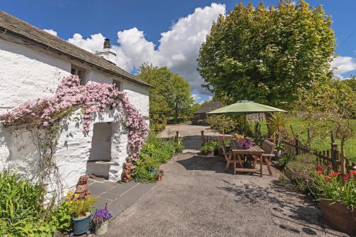 Smithy Cottage At Lindeth - image 2