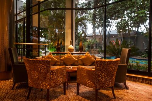 레스토랑, Garden Court Hatfield in 프리토리아