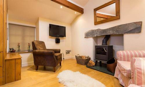 Ivy Cottage 2