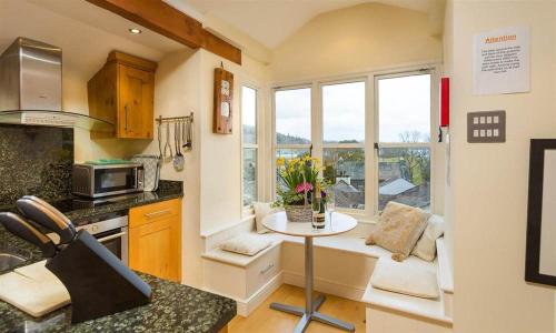 Ivy Cottage - image 2