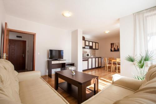 Guest House Ela - image 10