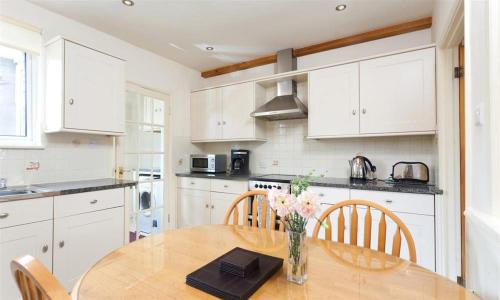 Stone Howe, Ambleside (photo 8)