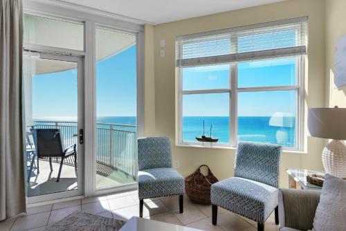 610-Renovated Jan 2018. LR MBR open to Gulf. 70 TV - image 5