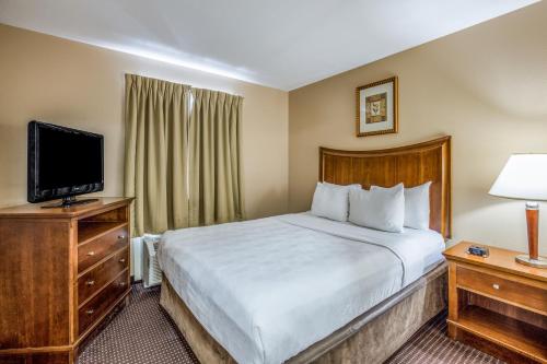 MainStay Suites Port Saint Joe - image 3