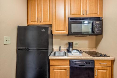 MainStay Suites Port Saint Joe - image 5