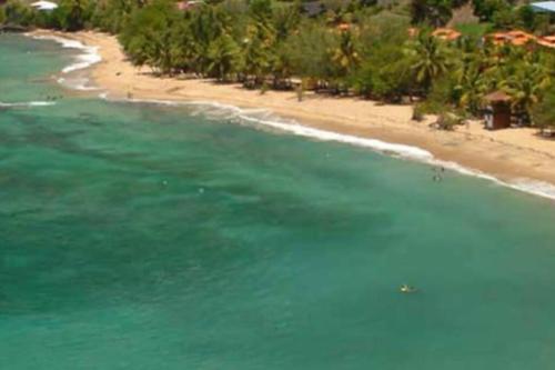 Le Paradis de la Baie 4 couchages à 2 Minutes des plages de TARTANE tout équipé (Le Paradis de la Baie 4 couchages a 2 Minutes des plages de TARTANE tout equipe) in La Trinite