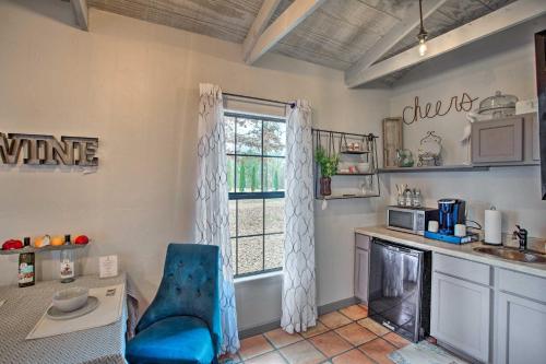 Blue Jay Cottage - Pittsburg Studio on Winery! in Pittsburg, USA