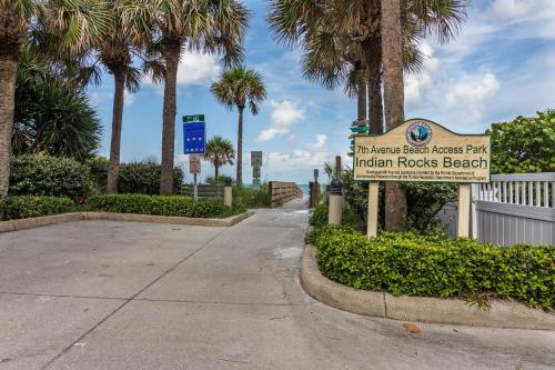Gulfside Villas by Florida Lifestyle Vacation Rentals - image 5