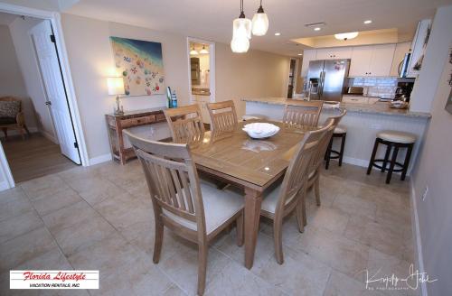 Sea Gate by Florida Lifestyle Vacation Rentals