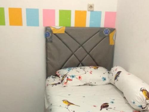 Pelangi Trenggilis Guesthouse