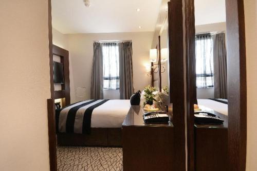 Inhabit Queen's Gardens, a Member of Design Hotels, Лондон (фото 10)