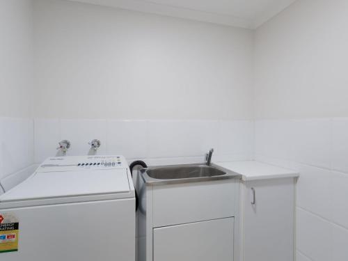 Holiday Home image 5
