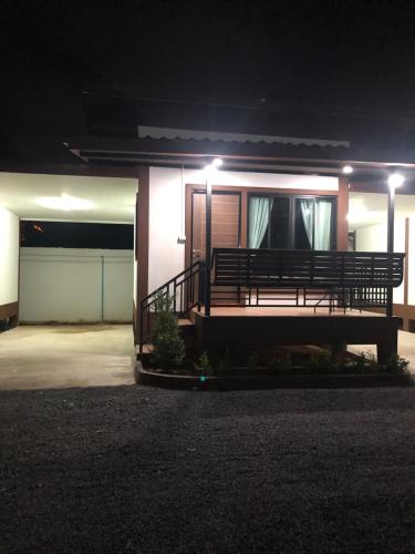 ทัศนียภาพภายนอกโรงแรม, ถลางรีสอร์ต (Thalang Resort) in อำเภอถลาง