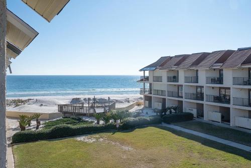 Gulfside Townhome 31 townhouse - image 8