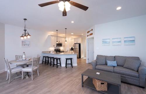 Port Bay View home - image 4