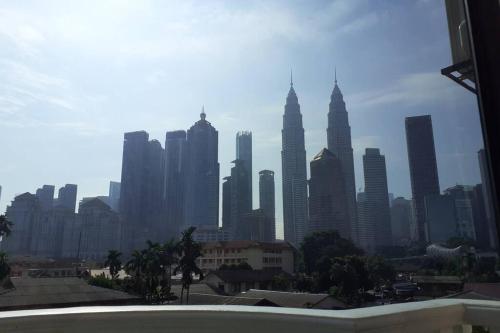 Omar's Place 3, Kuala Lumpur (photo 3)