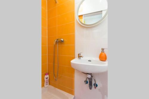 S32-Estudio con Wifi en Madrid Centro