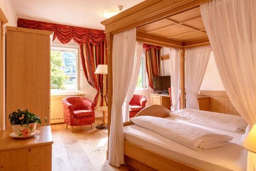  Goldenes Roessl-adults only, Pension in Brixen