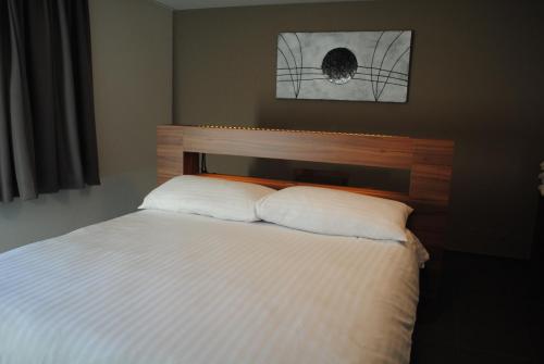 Hotel Du Soleil - image 4