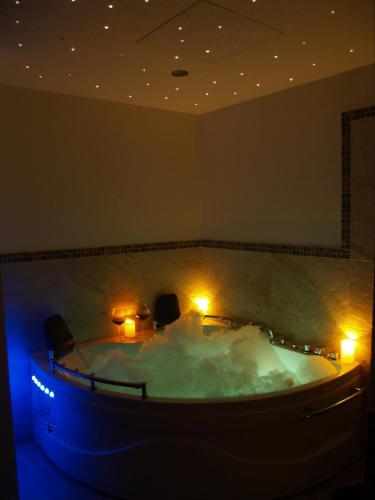 bubbelbad, Zirbenchalet Obergruben in Brixlegg