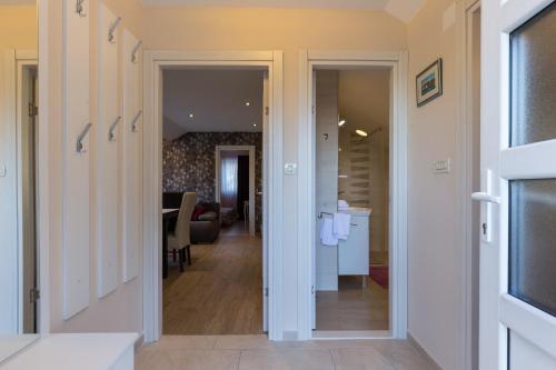 Cetinic Apartment 4