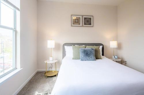 Viagem Durham Stylish 2BR with Parking - image 3