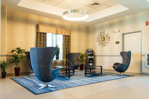 Holiday Inn Express Plainville