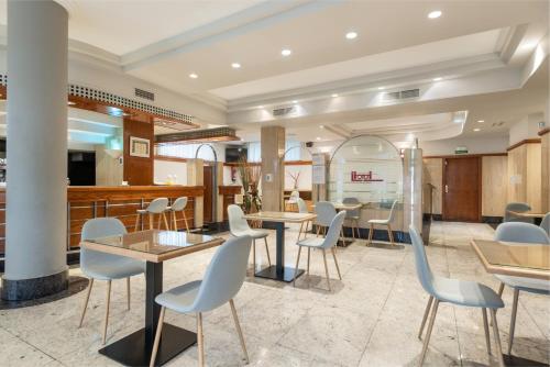 Pub/Lounge, Hospedium Hotel Sky Blu Loiu in Loiu