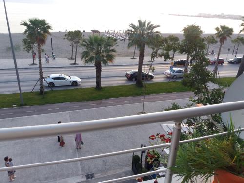SEAVIEW APARTMENT AT BEST LOCATION