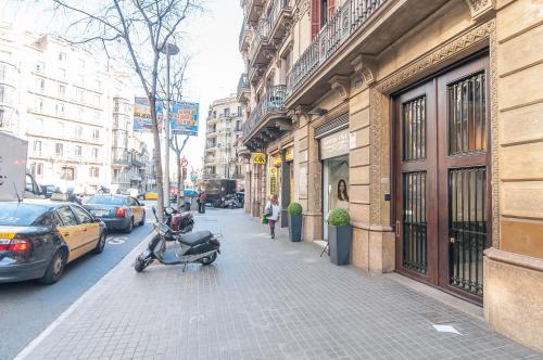 Three-Bedroom Apartment - Valencia, 306 image 3