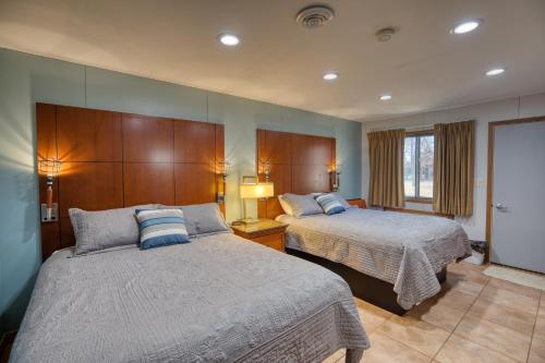 Lewis & Clark Resort