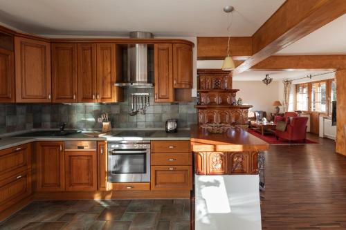 Four-Bedroom House image 10