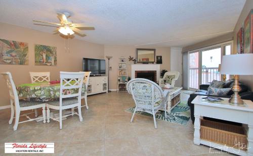 Beach Cottages by Florida Lifestyle Vacation Rentals - image 2
