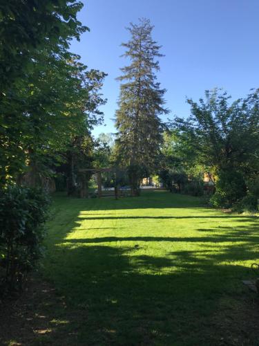 2 bedrooms, 3 beds