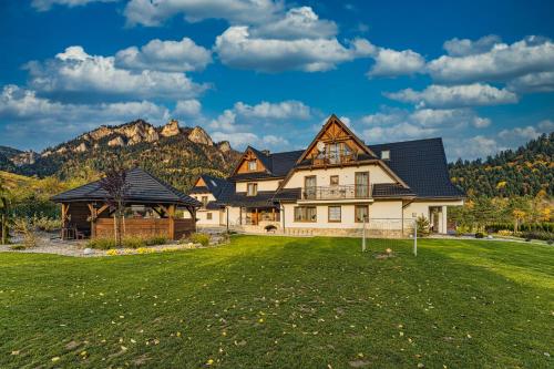 Willa Magiera - widok na Trzy Korony in Sromowce Nizne