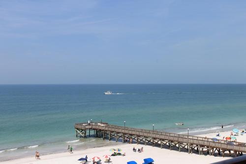Beach Palms by Florida Lifestyle Vacation Rentals - image 3