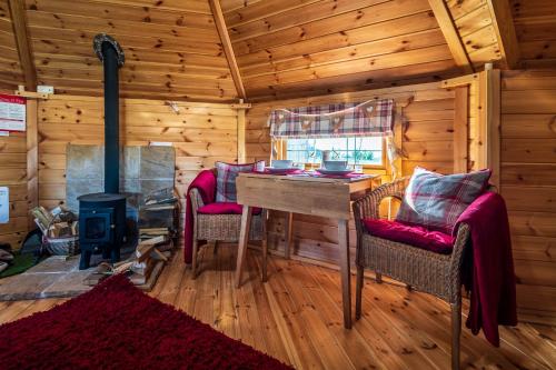 Mad Hatters Glamping & Campsite