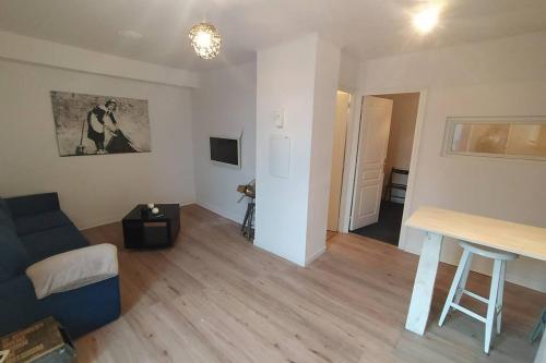 . Appartement T2 cosy et chaleureux - 40mn de Rennes