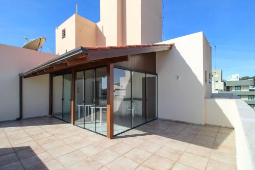 Aluguel Apartamento 2 quartos 50 m Mar Bombinhas SC 684