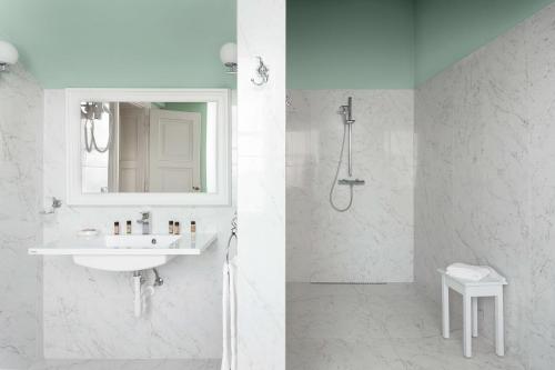 Károlyi Kastély Hotel & Restaurant - image 3